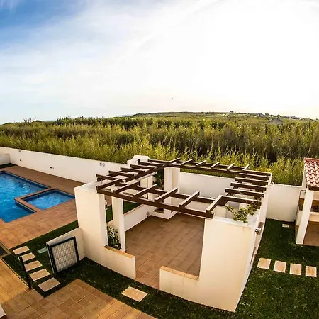 Baleal: Close To The Sea + Pool Апартаменты