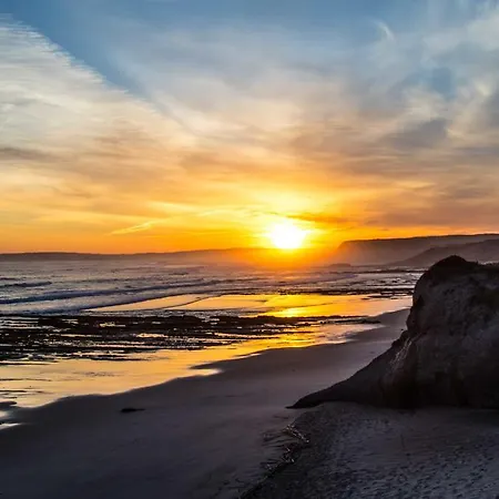 Апартаменты Baleal: Close To The Sea + Pool *